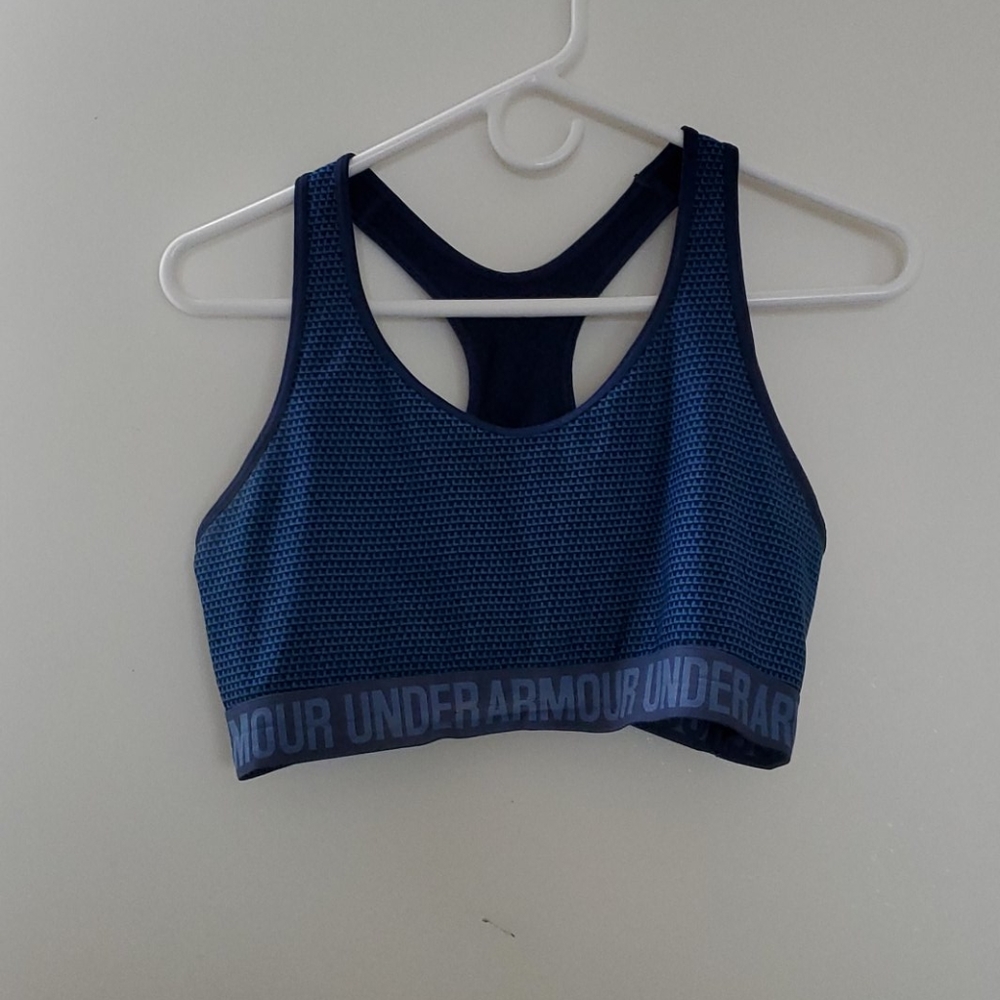 Sports bra